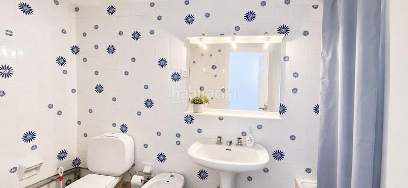 Foto bb8b47ef-19d4-42ad-8d62-e4eb83283ea9. Lloguer apartament a carretera cadiz variente 3 a Mijas