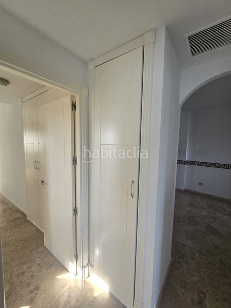 Foto 0921a8ff-dee9-47c6-a01b-5450b84d9a08. Apartamento en green hills vida mediterránea en su máximo esplendor elegante vivienda con terraza y piscina en Riviera del Solen mediterranean living at its en Mijas
