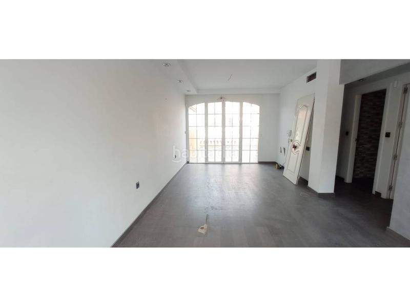 Foto 800a93f2-1af1-4076-ab8d-e4e4683955e2. Casa amb aparcament a El Esparragal Murcia