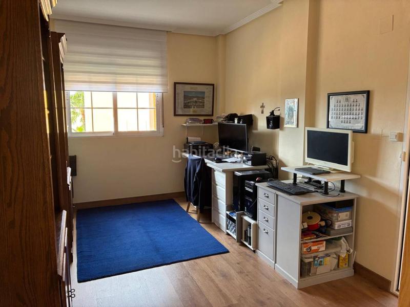 Foto 2abdde44-4f72-4930-bd7f-8389f79309cb. Flat with parking pool in Centro Molina de Segura