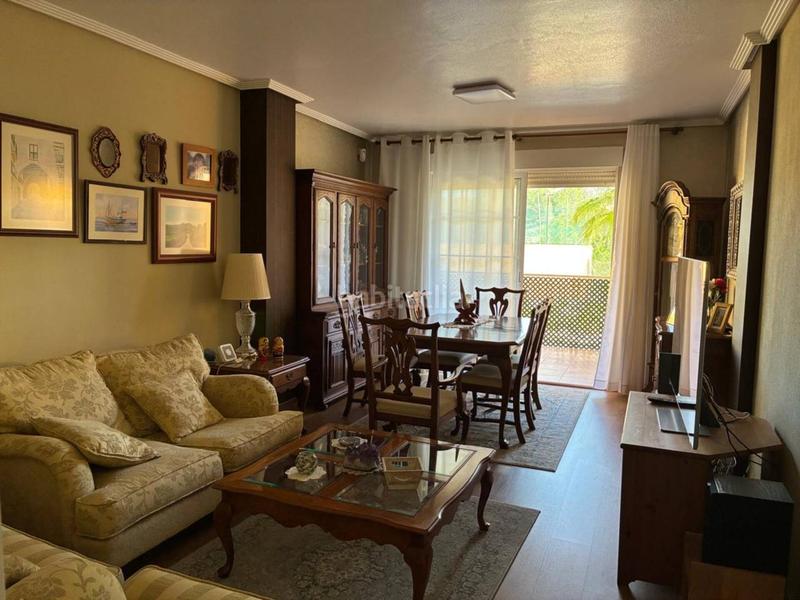 Foto e160097e-a049-49da-b08e-6f8fd9ee419f. Flat with parking pool in Centro Molina de Segura