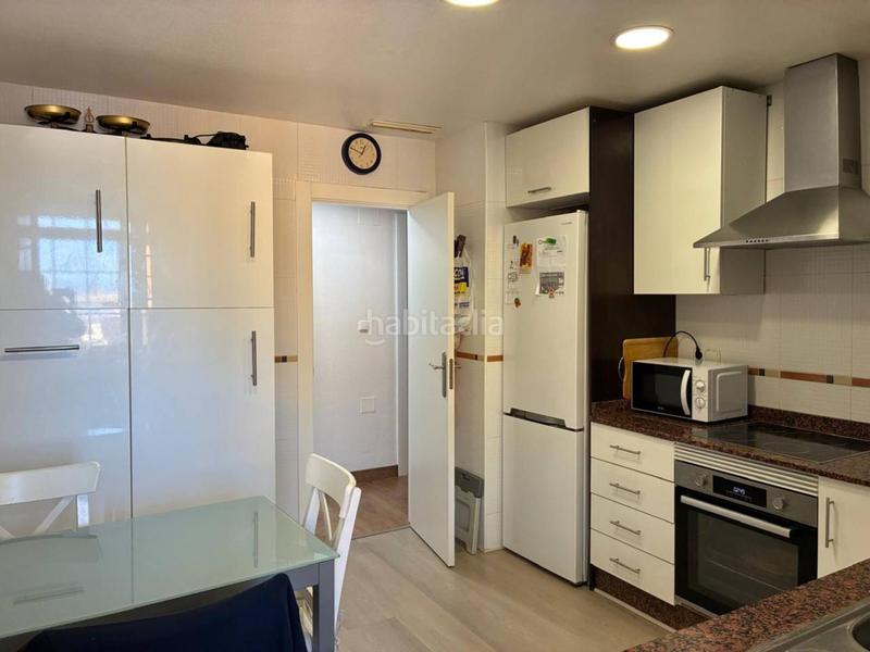 Foto eaa6a62b-0131-4f1c-ba97-df6339fd1058. Flat with parking pool in Centro Molina de Segura