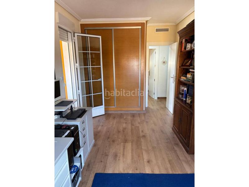 Foto f0c369f2-4607-4834-8edb-77f18905ff24. Flat with parking pool in Centro Molina de Segura