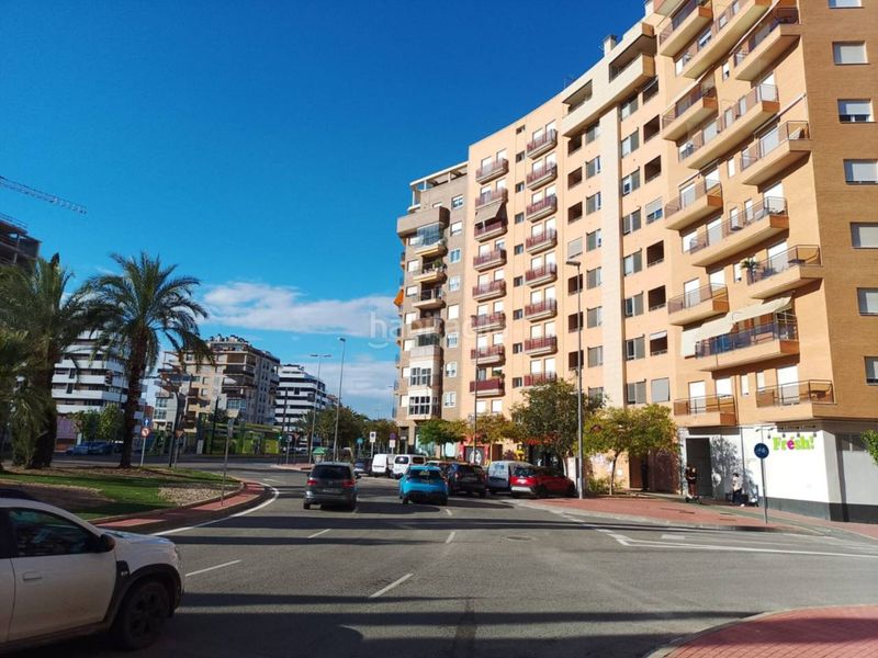 Foto c685ac4c-ab83-4117-a921-613452b61561. Pis amb aparcament a Juan de Borbón Murcia