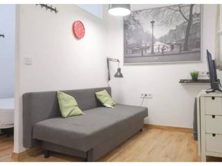 Studio  Calle san claudio 109. Estudio en venta en palomeras sureste28038