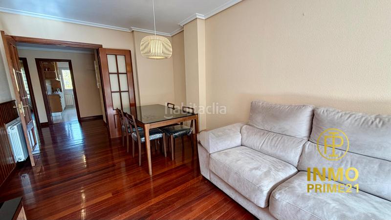 Foto 05755b56-543b-4a4e-986d-b54975173618. Pis a Santander - cl arsenio odriozola 7 a Valdenoja Santander