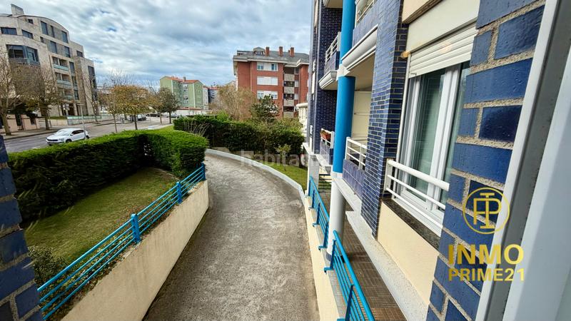 Foto b0ebb05c-fe23-4542-b97c-c30eac17c3ac. Pis a Santander - cl arsenio odriozola 7 a Valdenoja Santander