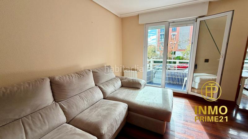 Foto d47f1911-ec26-459f-a93a-f7b36f9d000b. Pis a Santander - cl arsenio odriozola 7 a Valdenoja Santander