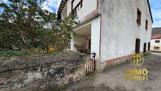 Casa  Ucieda - pb ucieda arriba 77. Casa con encanto  y gran potencial en el corazón de ucieda