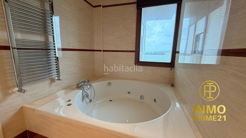 Foto a5d6d2df-c3c0-4f00-af4e-d2765b080e8b. Àtic amb calefacció aparcament piscina a Liencres Piélagos