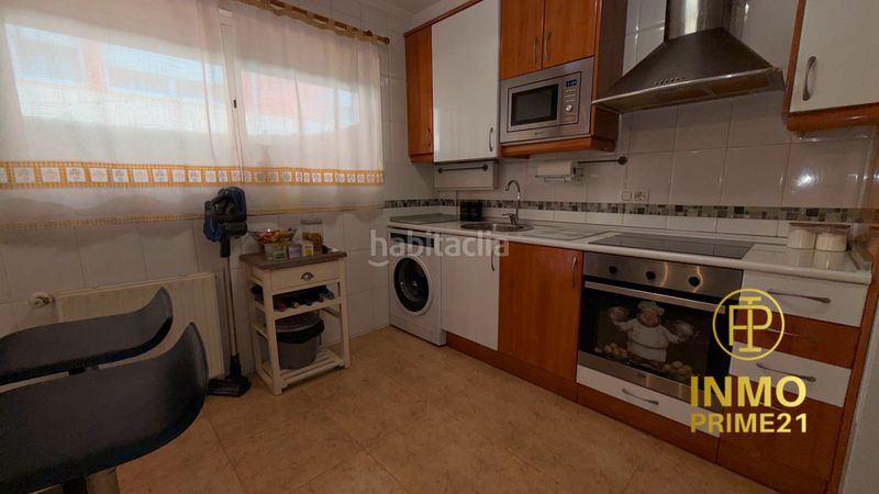 Foto d8a4c62a-f316-45d7-ba27-8bb29438c033. Pis amb calefacció aparcament a Tanos Torrelavega