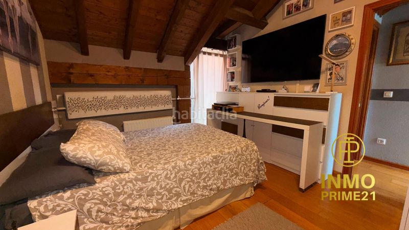 Foto ef7f9b89-f613-4d12-88cb-204b1cc9a803. Casa adossada a Tanos - calle fernandez vallejo a Torrelavega