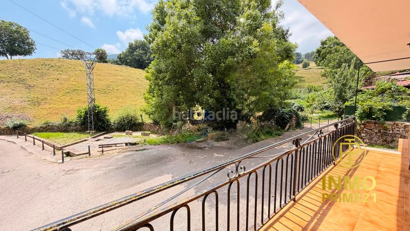 Foto d0cdb76b-6c3d-45de-8893-bdc3463da362. Casa a Corvera de Toranzo