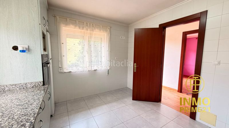 Foto e45d3ce3-9b38-4121-a61b-c0ba3f8f7c90. Casa a Corvera de Toranzo