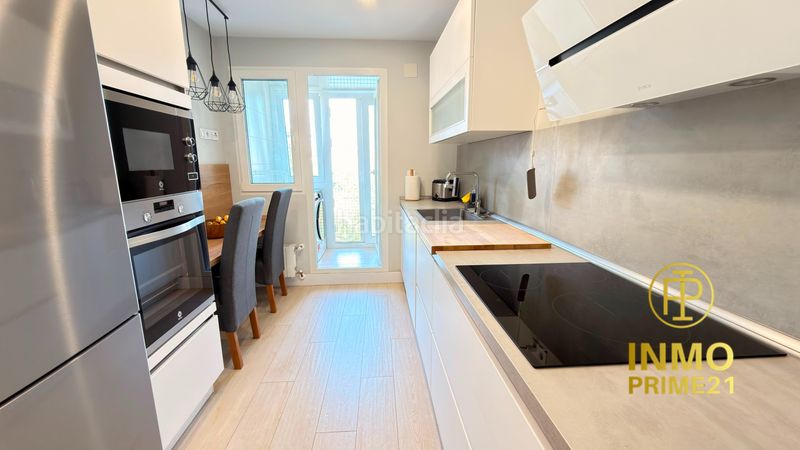 Foto 3b5bf182-f3aa-4bc9-aff2-a4e6ddec58ed. Pis amb calefacció aparcament a Peñacastillo - Nueva Montaña Santander