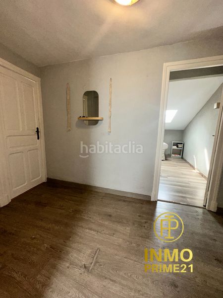 Foto 9bbe6ae2-56de-44b8-bc12-a736bad3e903. Rent flat in Santander - cl nazarin 18 in Puerto Chico Santander