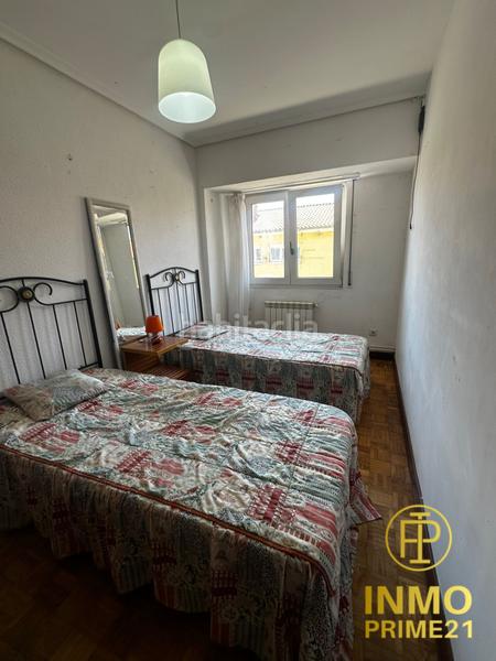 Foto 40101136-1ca8-4112-8f05-3a756973087e. Piso en Santander - c/ valladolid 2 gran oportunidad , frente al colegio quinta porrúa y junto a General Dávila! en Santander