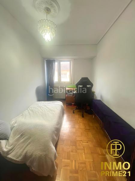 Foto 7c246a74-fa87-459b-bc99-ee593ccafab8. Piso en Santander - c/ valladolid 2 gran oportunidad , frente al colegio quinta porrúa y junto a General Dávila! en Santander