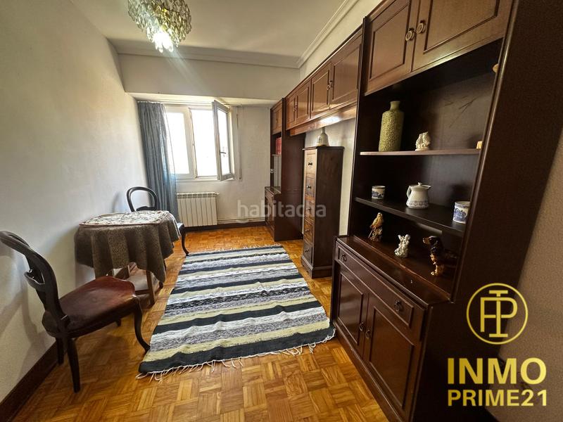 Foto b80f97a4-69cd-44db-b0fd-1da11dd93513. Piso en Santander - c/ valladolid 2 gran oportunidad , frente al colegio quinta porrúa y junto a General Dávila! en Santander