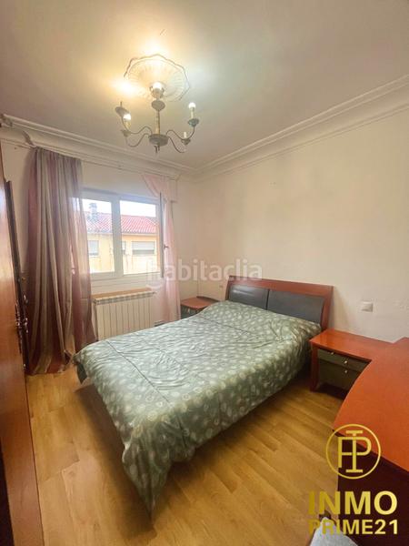 Foto fb449bf2-0960-4032-bbe4-e9f89904c26b. Piso en Santander - c/ valladolid 2 gran oportunidad , frente al colegio quinta porrúa y junto a General Dávila! en Santander