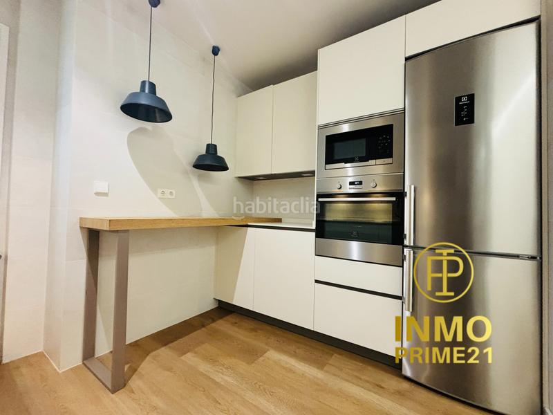 Foto 7cd67459-1ea5-476c-b963-a561108f9b2a. Alquiler piso en Santander - castelar 45 vive en puertochico, ! alquiler de luminoso piso de 100 m con vistas al mar en Santander