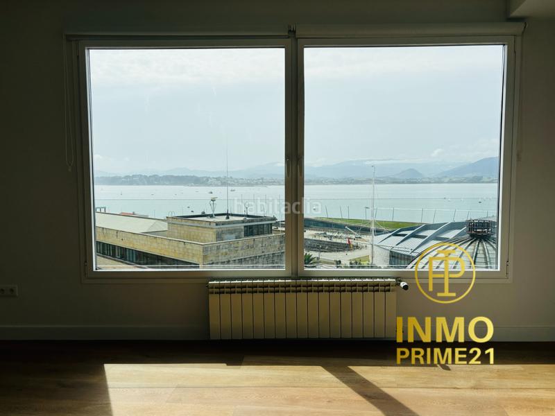 Foto 8faac6c6-6f4a-4de4-a4ec-58379517233a. Alquiler piso en Santander - castelar 45 vive en puertochico, ! alquiler de luminoso piso de 100 m con vistas al mar en Santander