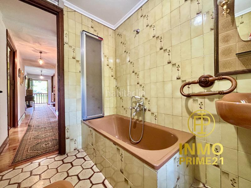Foto 5d9b0a34-06e9-4357-9578-9e6feecabd82. Casa amb calefacció aparcament a Ruesga