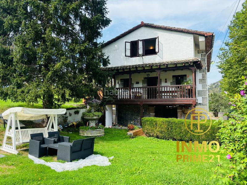Foto c682b2b8-094d-49c2-bedc-313d99d81384. Casa amb calefacció aparcament a Ruesga