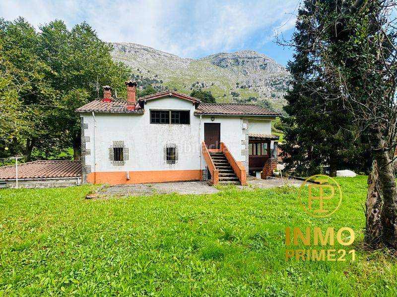 Foto c8e90b52-e1dd-453a-a226-d3d96df417aa. Casa amb calefacció aparcament a Ruesga