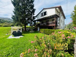 Casa en Ruesga. Casa independiente con licencia turstica en matienzo  5 hab., j