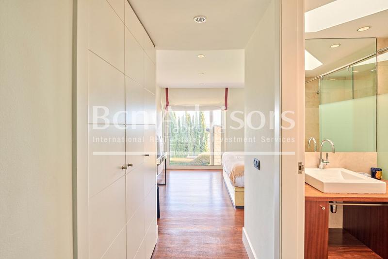 Foto 6b57fa68-3b60-45f3-85c1-eedfe54561ae. Xalet amb aparcament piscina a Sarrià Barcelona