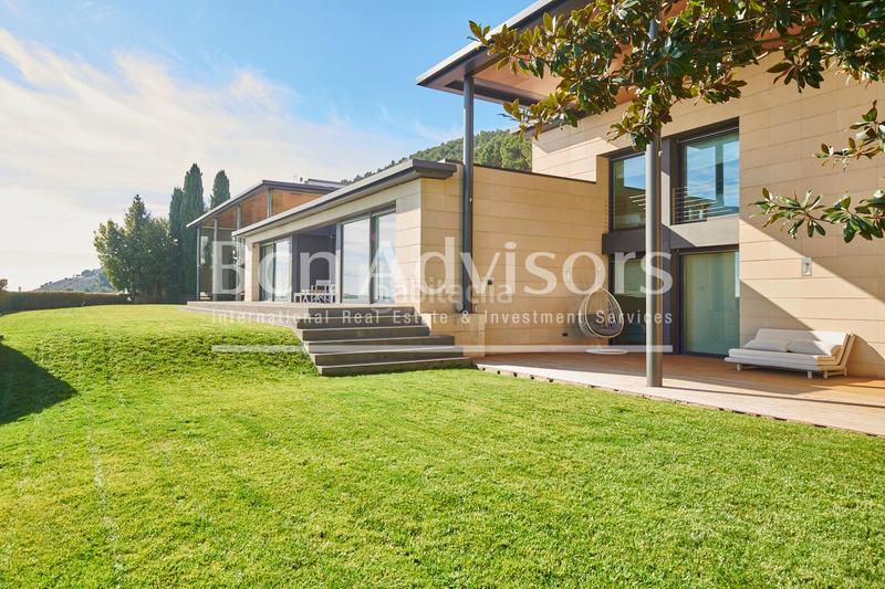 Foto 6fcdd303-82e9-4d4c-8849-cfbadcbd7f85. Xalet amb aparcament piscina a Sarrià Barcelona