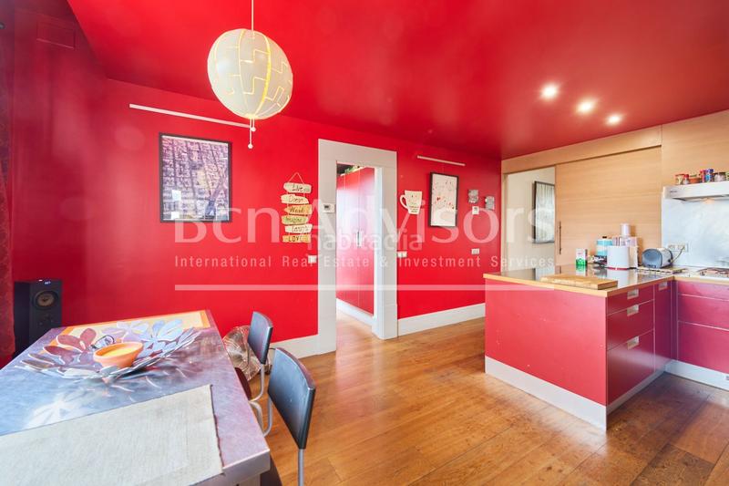 Foto 3a68d775-5e39-4ca9-b3c2-6ad6a743d0fe. Attique avec chauffage piscine dans Dreta de l´Eixample Barcelona