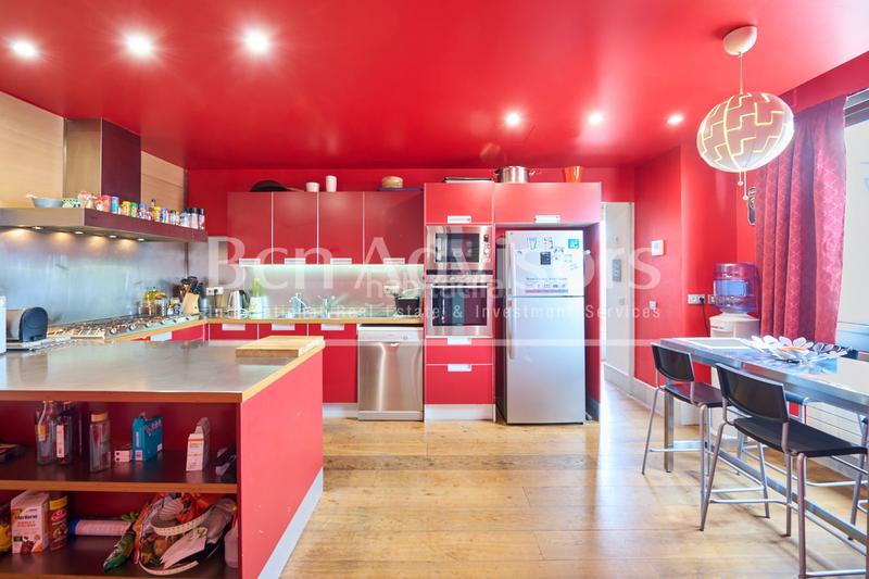 Foto 88c261e3-b1e5-4e0a-b9fa-a05b091b3c8f. Attique avec chauffage piscine dans Dreta de l´Eixample Barcelona