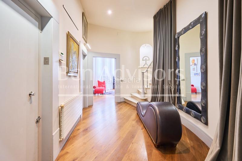 Foto c8f92c99-6ce9-478a-a90c-c1b13765c4ed. Attique avec chauffage piscine dans Dreta de l´Eixample Barcelona