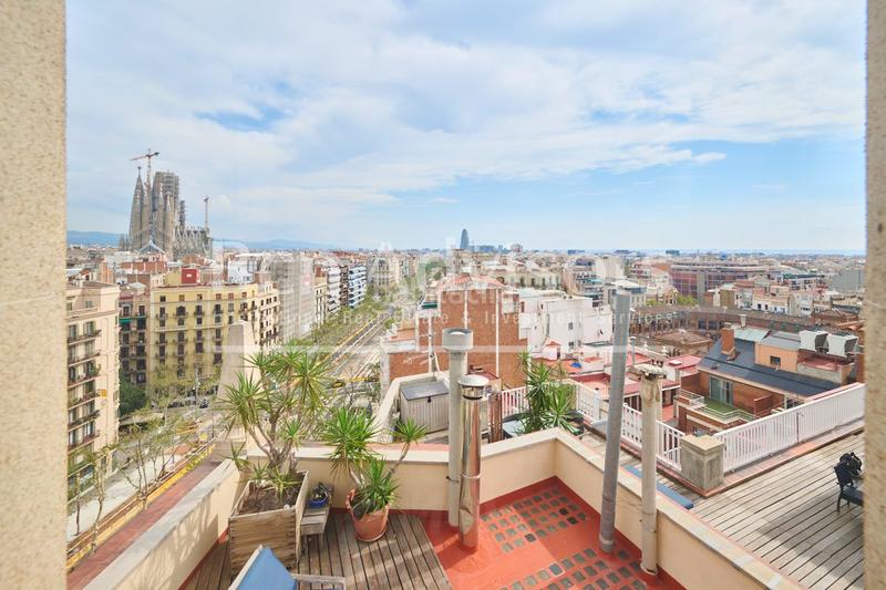 Foto d39795d7-b87e-478b-ae1c-64ec07ce7323. Attique avec chauffage piscine dans Dreta de l´Eixample Barcelona