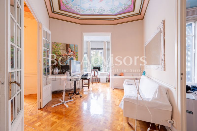 Foto a5126cd5-8a7c-4eb8-bed7-34a851d76e98. Pis amb calefacció a Dreta de l´Eixample Barcelona