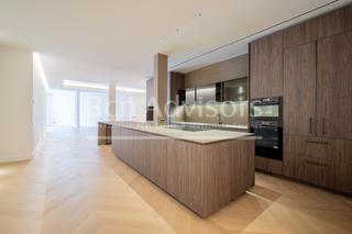 Piso  Carrer de trafalgar. Impresionante y amplio piso con reforma de lujo entre eixample y