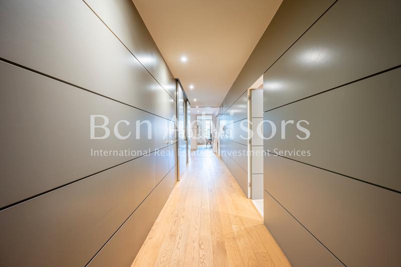 Foto 938e7075-dbc4-4fa0-8b14-c5ab807c13bd. Piso exclusiva propiedad reformada en finca modernista en rambla catalunya en Barcelona