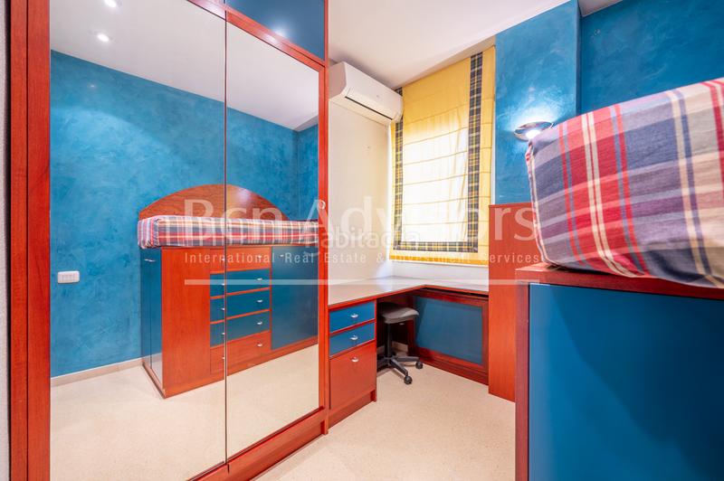 Foto 26a371ef-d531-422a-a445-99f07e09179c. Attico con riscaldamento parcheggio in Fort Pienc Barcelona