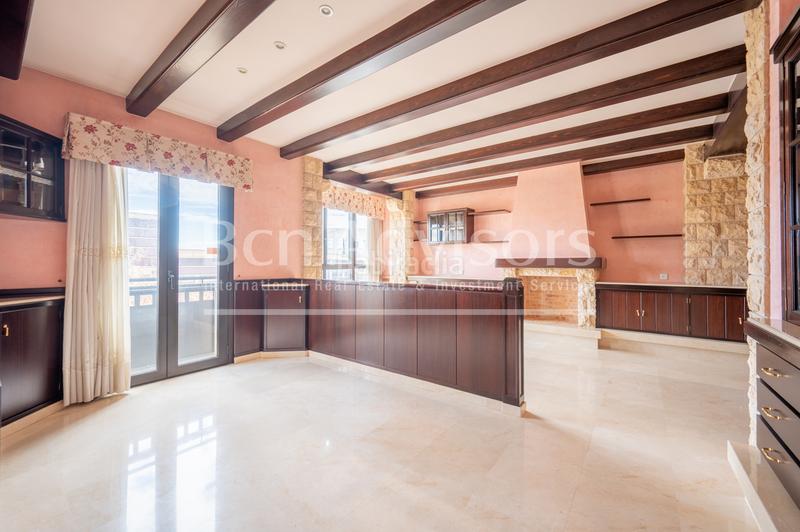 Foto 5d730bf3-b8cb-4adc-9443-8f1ebd769bd0. Attico con riscaldamento parcheggio in Fort Pienc Barcelona