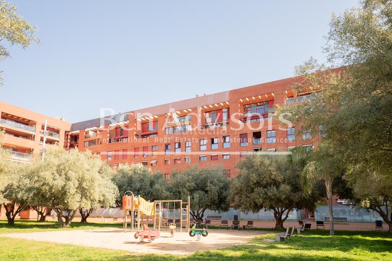 Foto 22869ecc-c64c-4a82-977a-7724eefd7d13. Flat with heating parking in Poblenou Barcelona