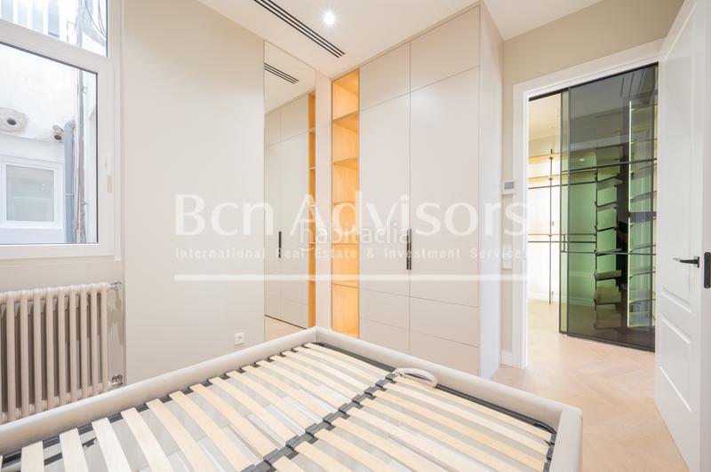Foto a974c7fb-923e-4525-afca-679506bc48ed. Piso maravilloso piso reformado a estrenar en finca regia esquinera del eixample. en Barcelona