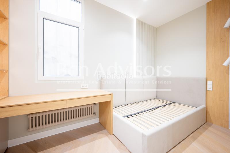 Foto b087787d-b89e-4ac9-a825-b4d6ddece3c9. Piso maravilloso piso reformado a estrenar en finca regia esquinera del eixample. en Barcelona