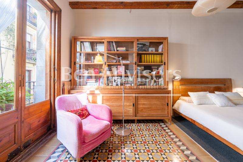 Foto fa8397d0-01da-4fa1-8b0b-a4244821272f. Pis amb calefacció a Gòtic Barcelona