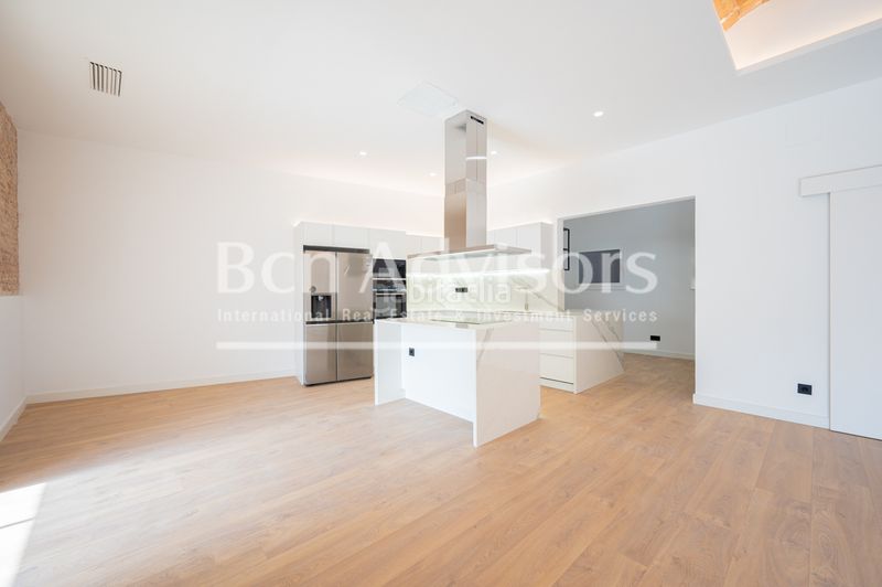 Foto d5d21dc5-e10a-4c5e-a28b-cd3f0df0e4ac. Pis amb calefacció a Dreta de l´Eixample Barcelona