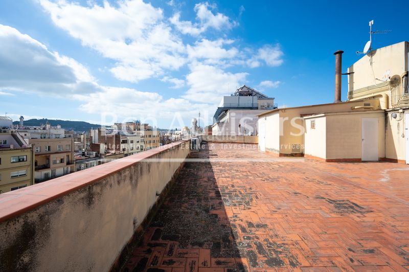 Foto e0caa65f-b321-42d1-bfd8-54b6e29d8947. Pis amb calefacció a Dreta de l´Eixample Barcelona