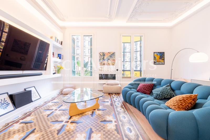 Foto 031d9430-46d9-488e-bb37-4f8a3c3cb78f. Appartement avec cheminée chauffage dans Dreta de l´Eixample Barcelona