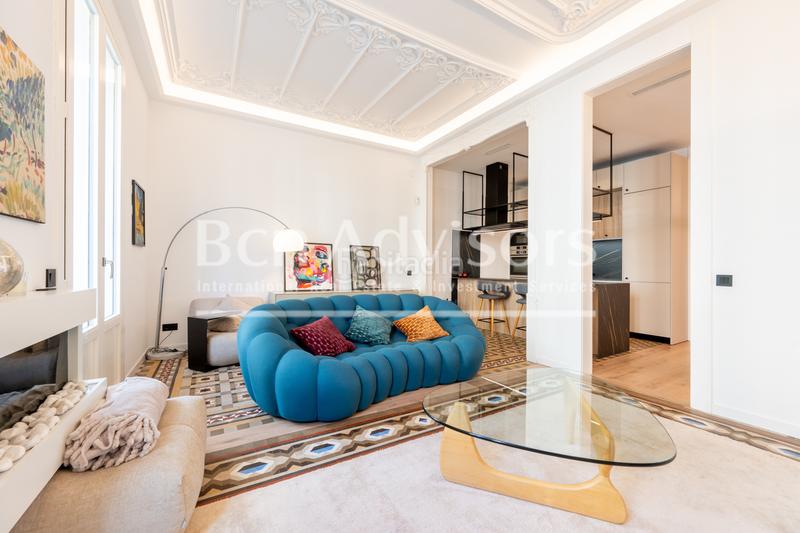 Foto 16090084-b7c6-4bb8-9c3e-aa35e4280200. Appartement avec cheminée chauffage dans Dreta de l´Eixample Barcelona