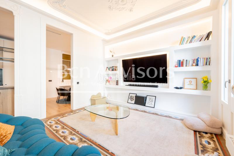Foto 91f8ddf0-d6b1-4346-96ee-f1b12bfdd8d2. Appartement avec cheminée chauffage dans Dreta de l´Eixample Barcelona